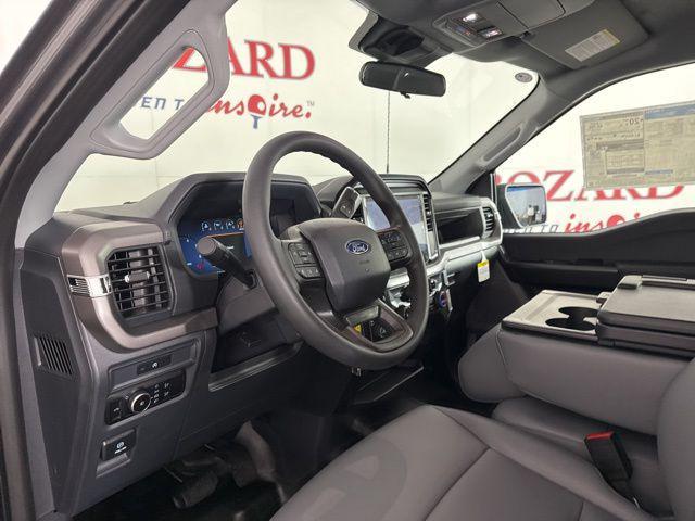 new 2025 Ford F-150 car, priced at $44,401