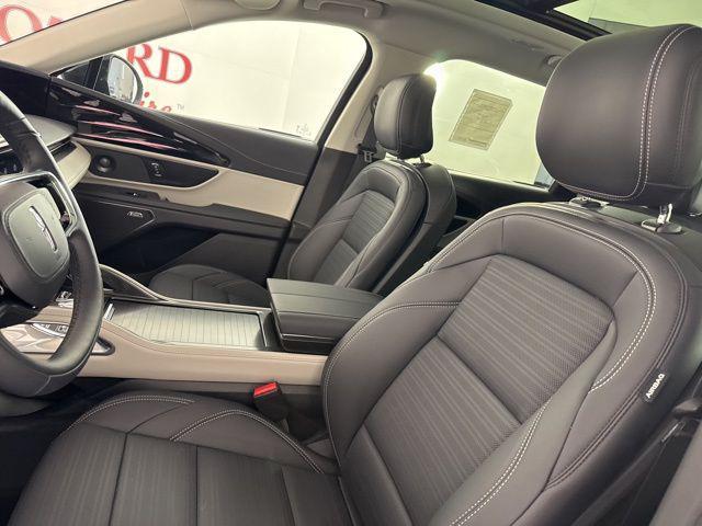 new 2025 Lincoln Nautilus car, priced at $65,544