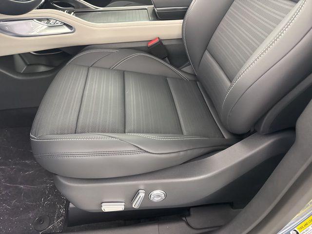 new 2025 Lincoln Nautilus car, priced at $65,544