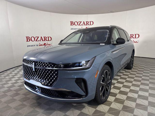 new 2025 Lincoln Nautilus car, priced at $65,544