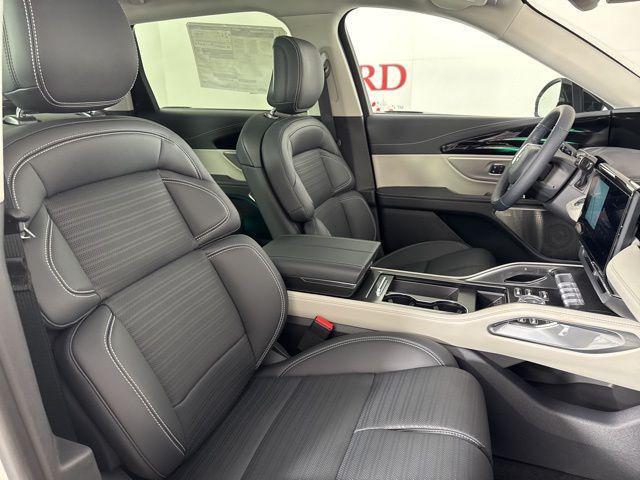 new 2025 Lincoln Nautilus car, priced at $62,247
