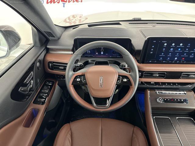 new 2025 Lincoln Aviator car, priced at $73,825