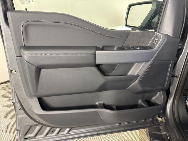 new 2025 Ford F-150 car, priced at $53,322