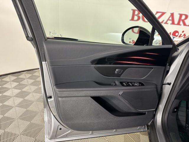 new 2025 Lincoln Nautilus car, priced at $52,886
