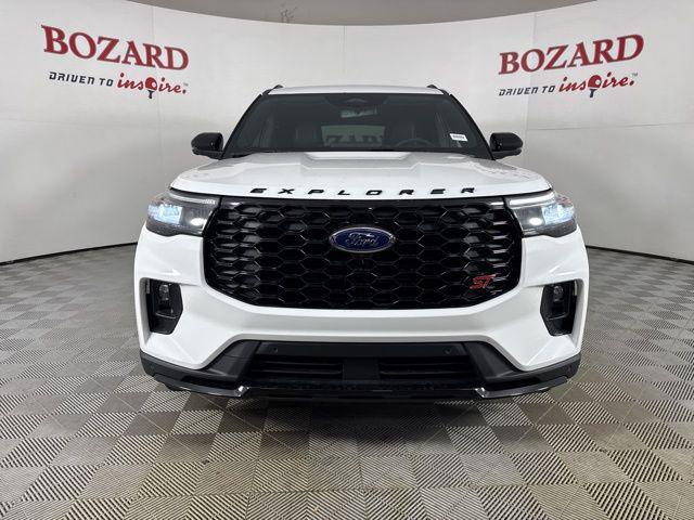new 2025 Ford Explorer car, priced at $61,270