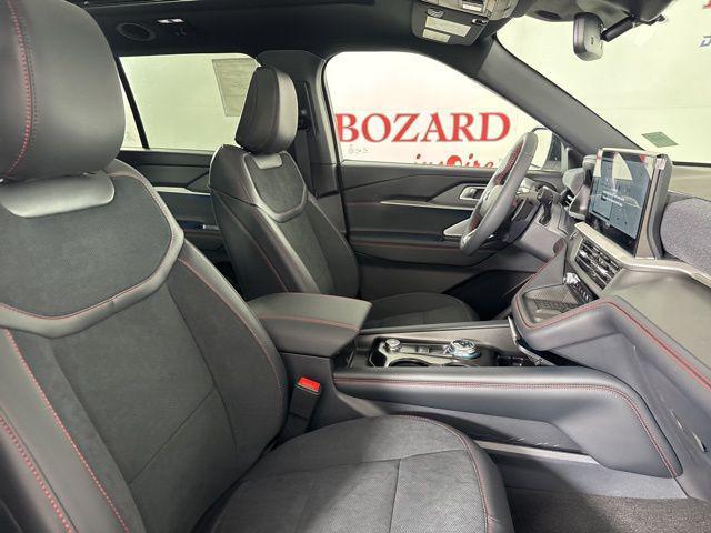 new 2025 Ford Explorer car, priced at $61,270