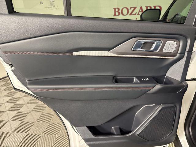 new 2025 Ford Explorer car, priced at $61,270
