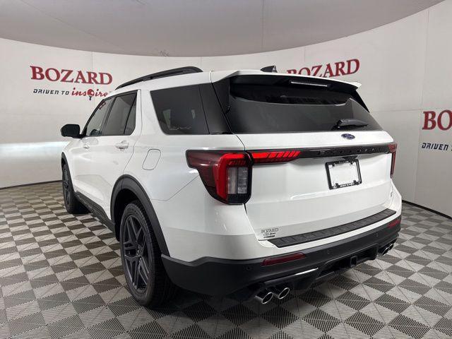 new 2025 Ford Explorer car, priced at $61,270