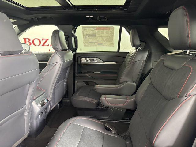 new 2025 Ford Explorer car, priced at $61,270