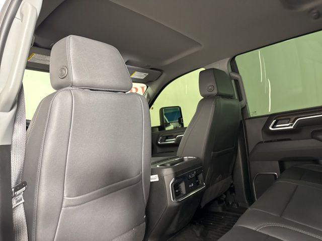 used 2025 GMC Sierra 2500 car, priced at $75,090