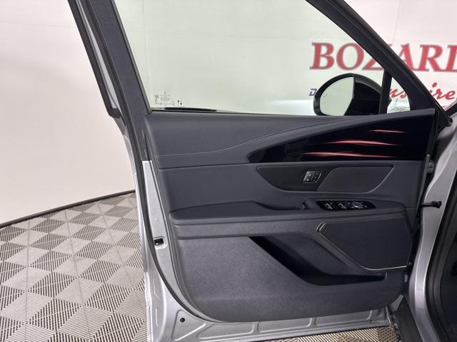 new 2025 Lincoln Nautilus car, priced at $56,335