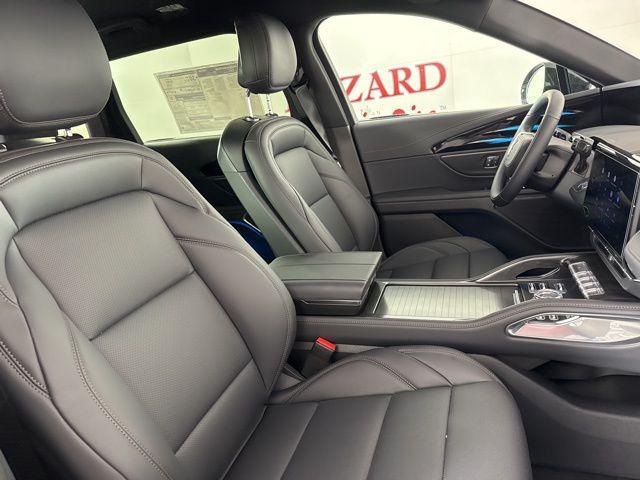 new 2025 Lincoln Nautilus car, priced at $52,886