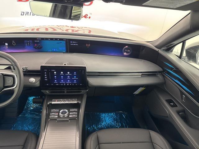 new 2025 Lincoln Nautilus car, priced at $56,335