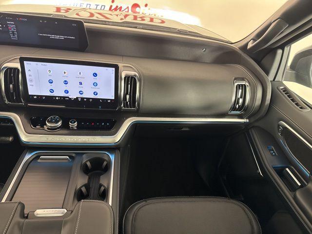 new 2025 Ford Expedition Max car, priced at $83,055