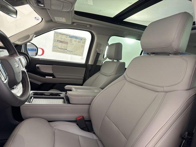 new 2025 Ford Expedition car, priced at $65,539