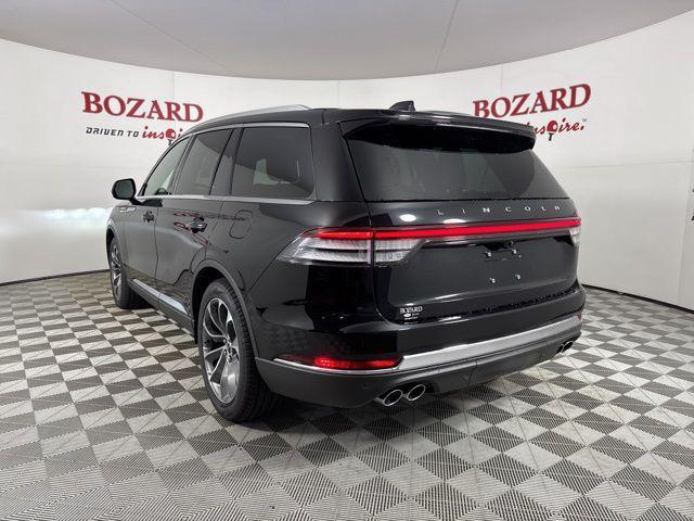 new 2025 Lincoln Aviator car, priced at $65,320