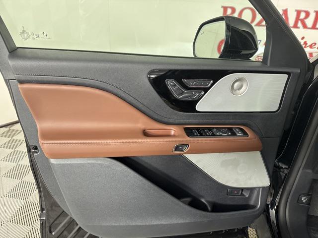 new 2025 Lincoln Aviator car, priced at $70,556