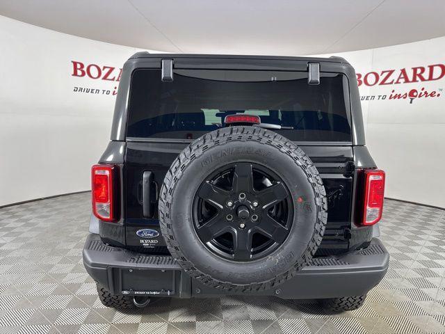 new 2025 Ford Bronco car, priced at $47,670