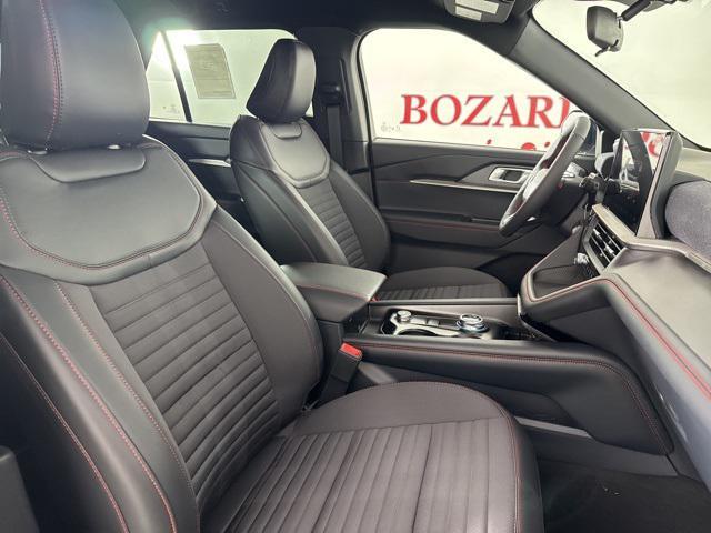 new 2025 Ford Explorer car, priced at $44,321