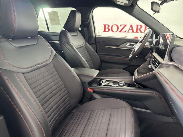 new 2025 Ford Explorer car, priced at $43,871