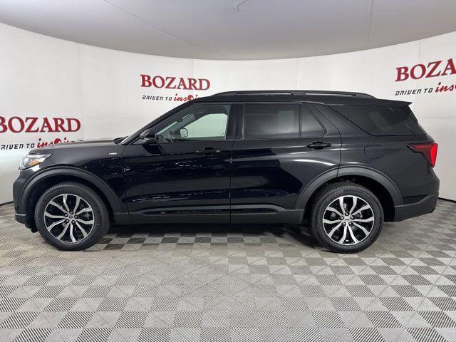 new 2025 Ford Explorer car, priced at $43,871