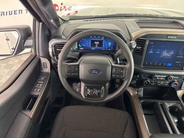 new 2025 Ford F-150 car, priced at $47,060
