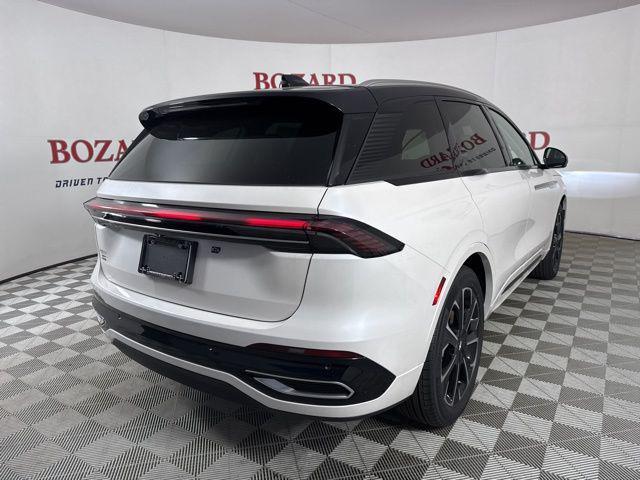 new 2025 Lincoln Nautilus car, priced at $54,321
