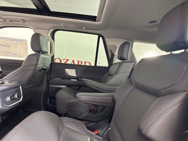 new 2025 Ford Expedition Max car, priced at $71,424