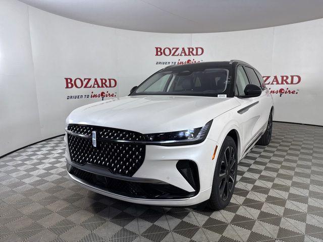 new 2025 Lincoln Nautilus car, priced at $64,087