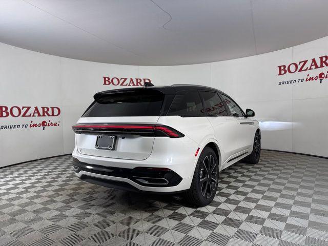 new 2025 Lincoln Nautilus car, priced at $64,087