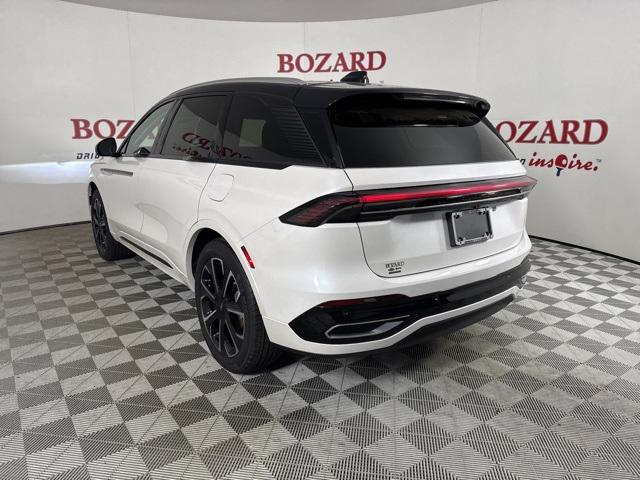 new 2025 Lincoln Nautilus car, priced at $68,267