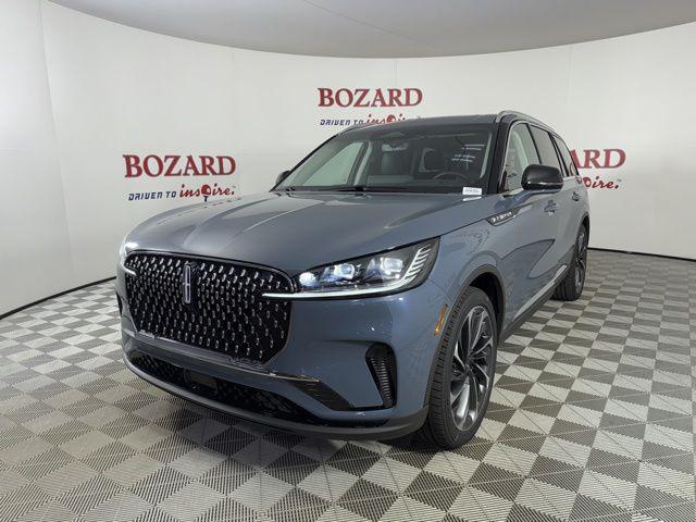 new 2025 Lincoln Aviator car, priced at $71,305