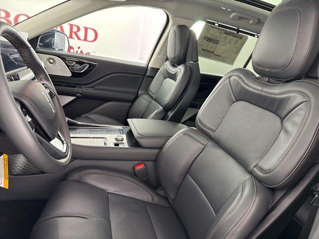 new 2025 Lincoln Aviator car, priced at $71,305