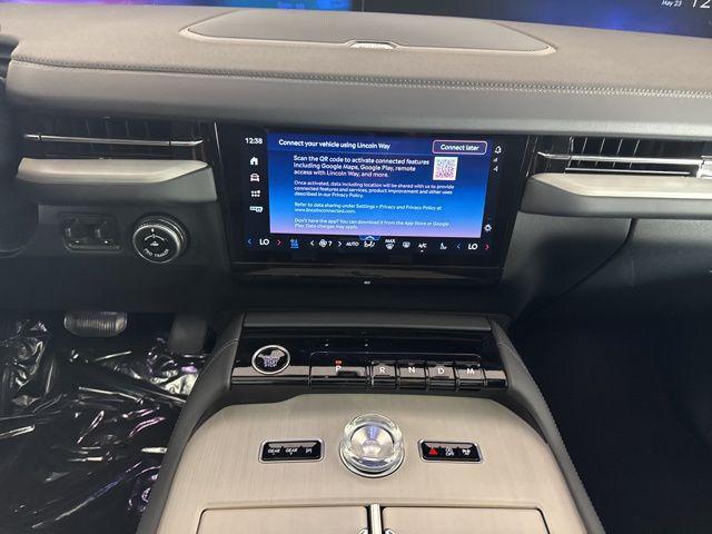 new 2025 Lincoln Navigator car, priced at $109,060