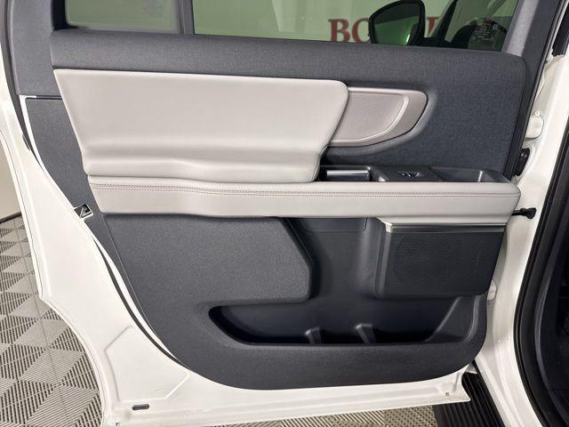 new 2025 Ford Expedition Max car, priced at $69,736