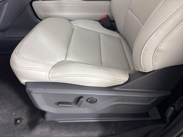 new 2025 Ford Expedition Max car, priced at $69,736