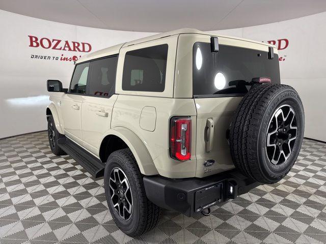 new 2025 Ford Bronco car, priced at $50,589