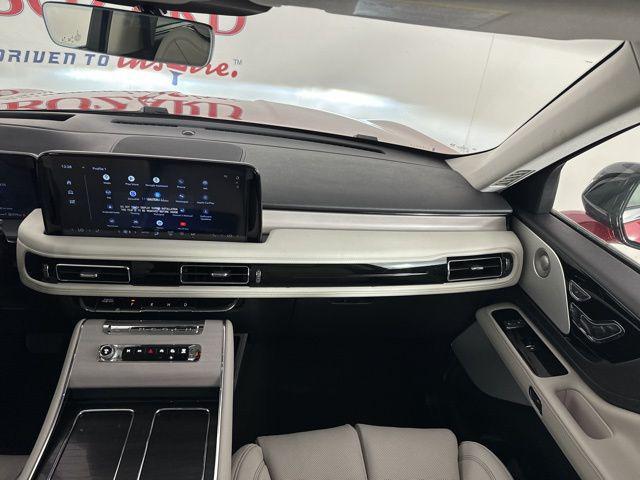 new 2025 Lincoln Aviator car, priced at $72,835