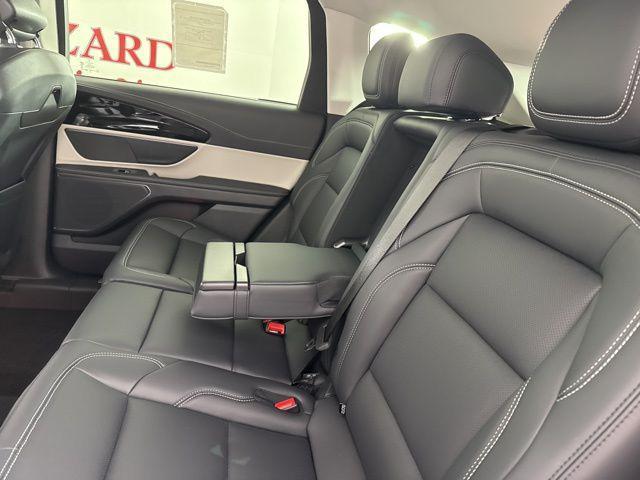 new 2025 Lincoln Nautilus car, priced at $50,816