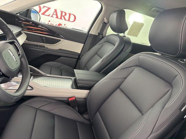 new 2025 Lincoln Nautilus car, priced at $50,816