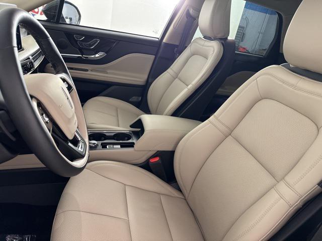new 2025 Lincoln Corsair car, priced at $47,147