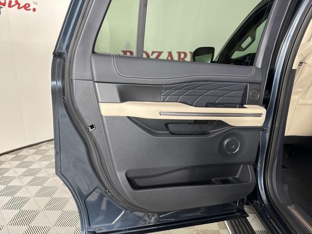 new 2024 Ford Expedition Max car, priced at $75,600