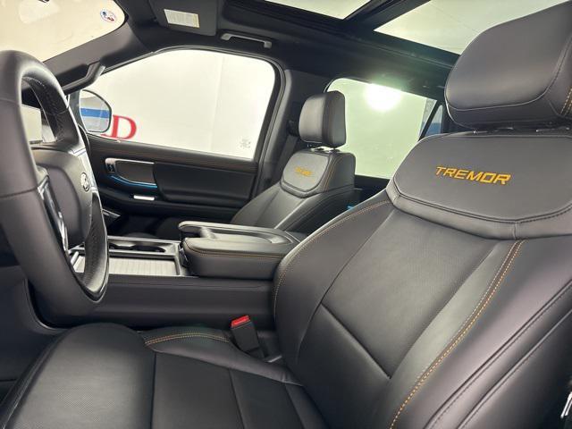 new 2025 Ford Expedition car, priced at $83,580