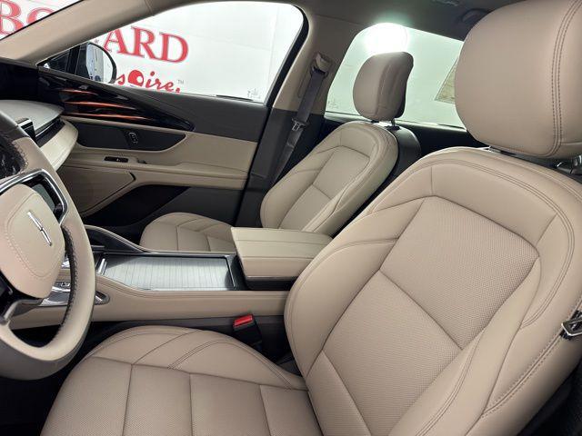 new 2025 Lincoln Nautilus car, priced at $50,126