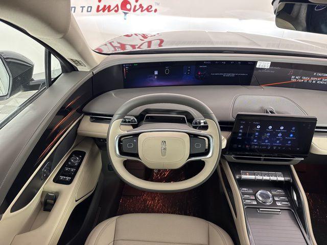 new 2025 Lincoln Nautilus car, priced at $50,126