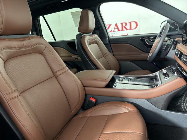 new 2025 Lincoln Aviator car, priced at $61,293