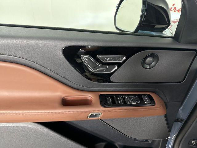 new 2025 Lincoln Aviator car, priced at $61,293