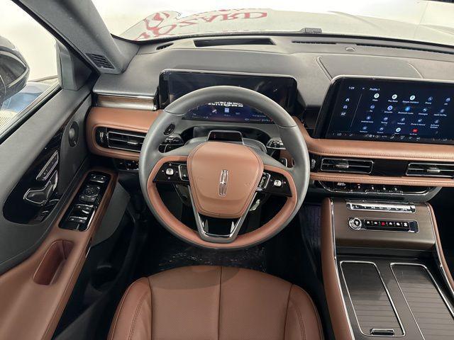 new 2025 Lincoln Aviator car, priced at $61,293