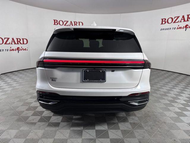 new 2025 Lincoln Nautilus car, priced at $48,976