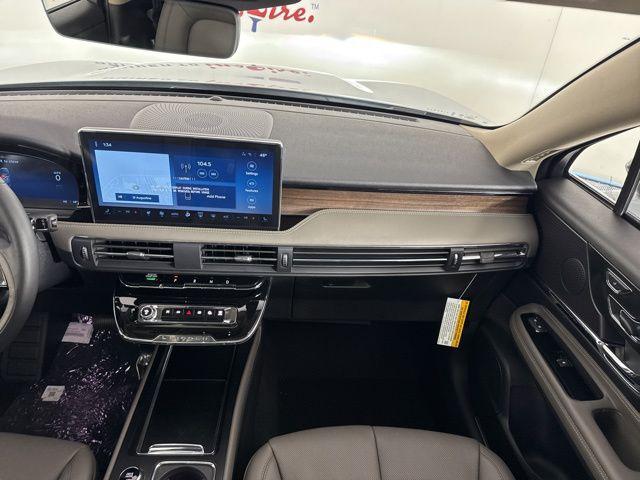 new 2025 Lincoln Corsair car, priced at $53,595